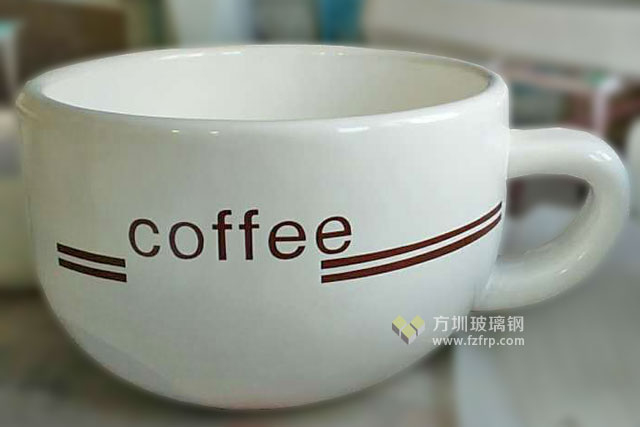 陜西西安高新區(qū)廣場(chǎng)景觀綠化玻璃鋼咖啡杯花盆工廠成品圖 陜西西安高新區(qū)廣場(chǎng)景觀綠化玻璃鋼咖啡杯花盆工廠成品圖