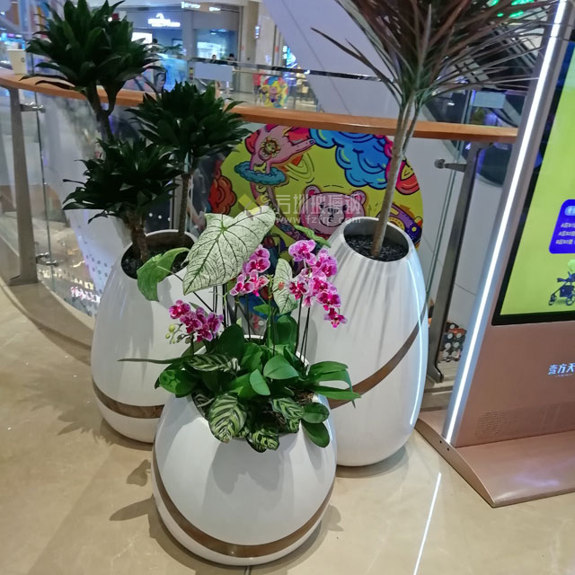 深圳龍華商業(yè)中心玻璃鋼室內(nèi)美陳裝飾花器座椅 深圳龍華商業(yè)中心玻璃鋼室內(nèi)美陳裝飾花器座椅
