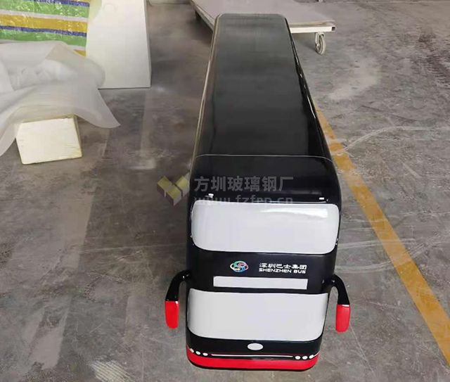 深圳公交巴士玻璃鋼汽車模型(圖3) 深圳公交巴士玻璃鋼汽車模型(圖3)